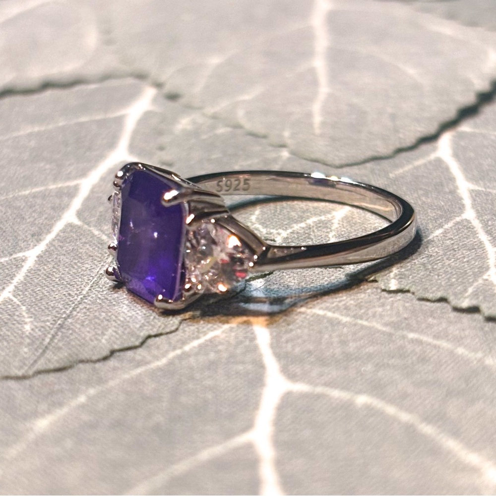 925 ring with amethyst quartz